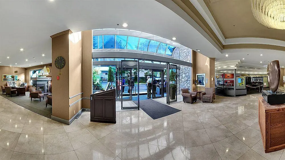 Harbour Towers Hotel & Suites Виктория